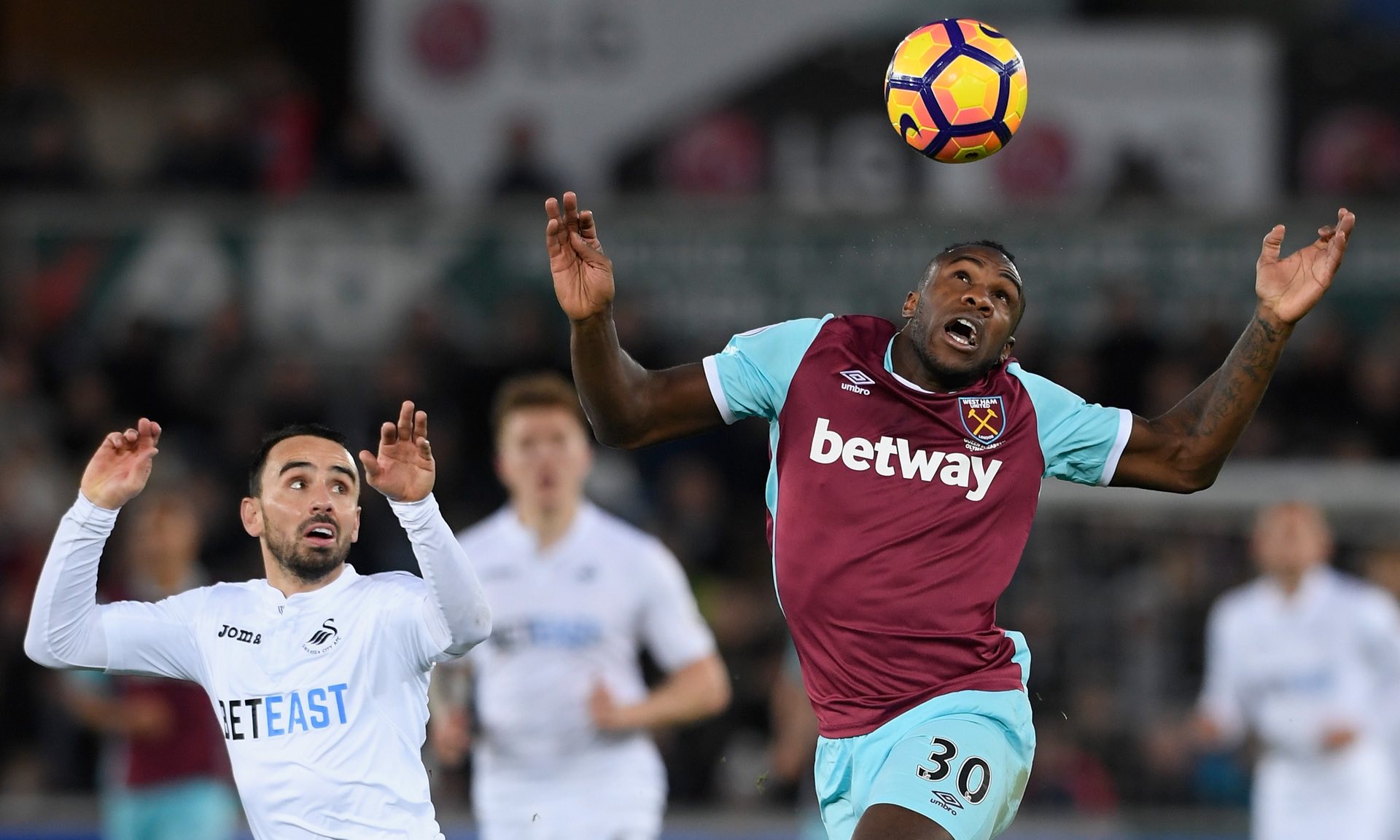 靠团队的合 靠团队的合