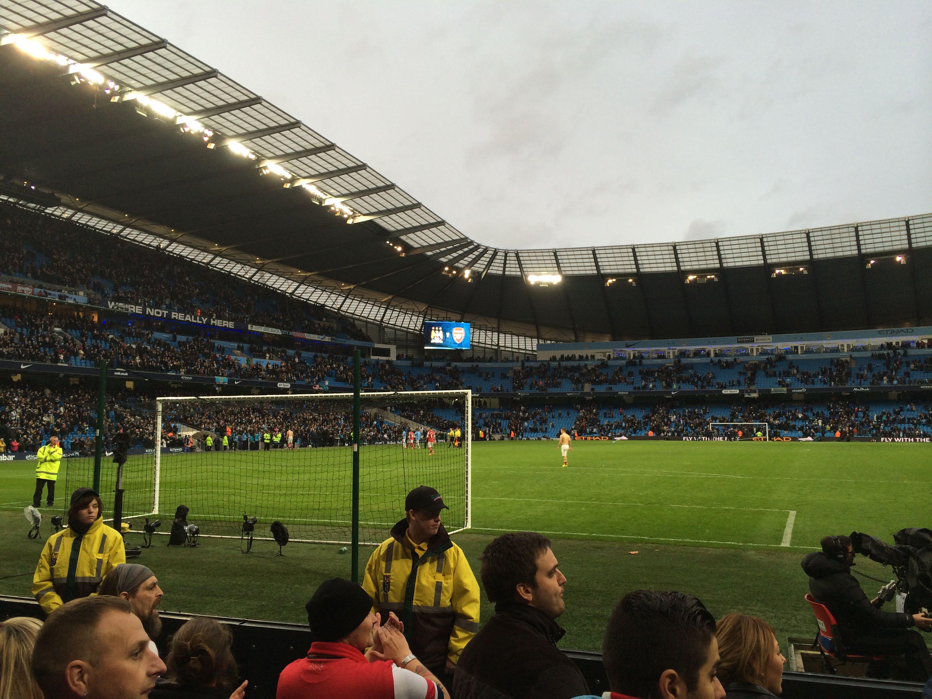 三笘薰在布 三笘薰在布